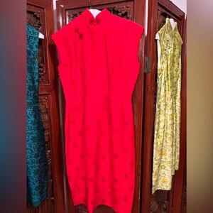 Vintage Custom Made Cheongsam Asian Dress